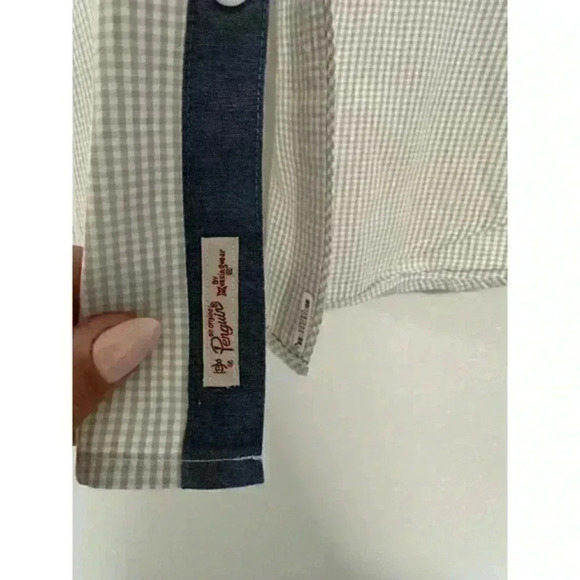 Penguin Munsingwear Men's Size M Classic Fit Short Sleeve Button‎ Up Plaid Shirt - Picture 4 of 7